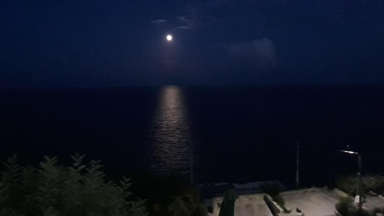 Perla Sul Mare Adriatico Villa มาริตติมา ภายนอก รูปภาพ